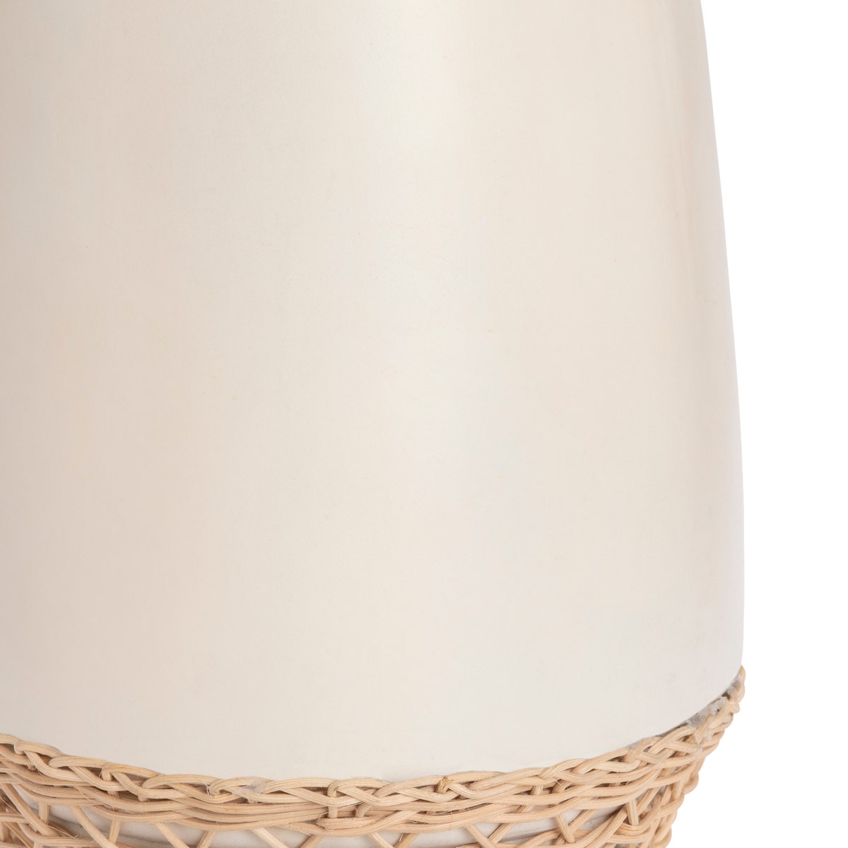 Crestview Saville Table Lamp