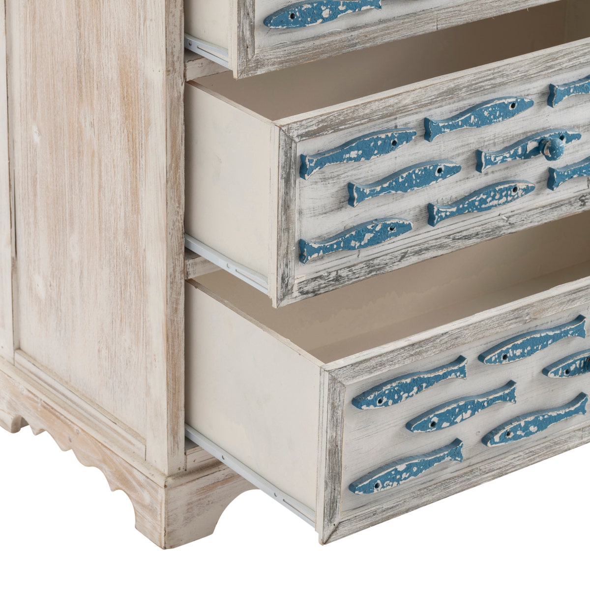 Crestview Collection Upstream Chest CVFZR3600